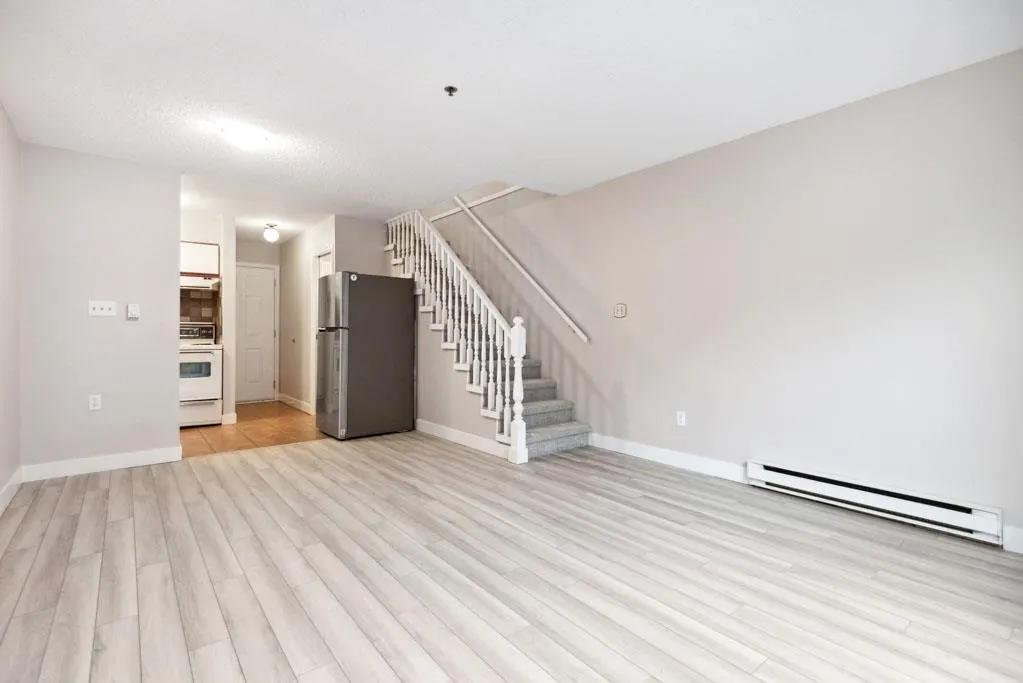 1205 W 14th Avenue #103