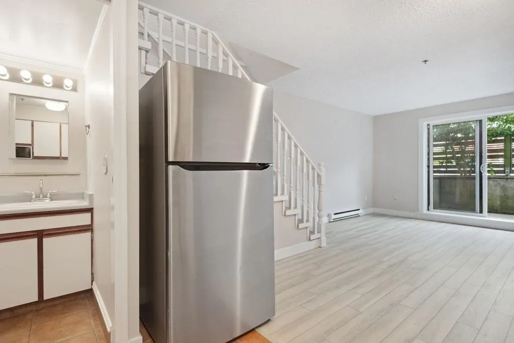1205 W 14th Avenue #103