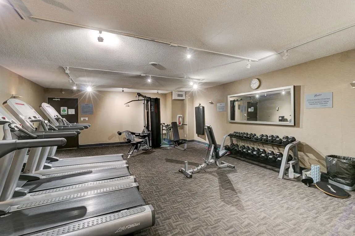 610 Granville Street #21XX