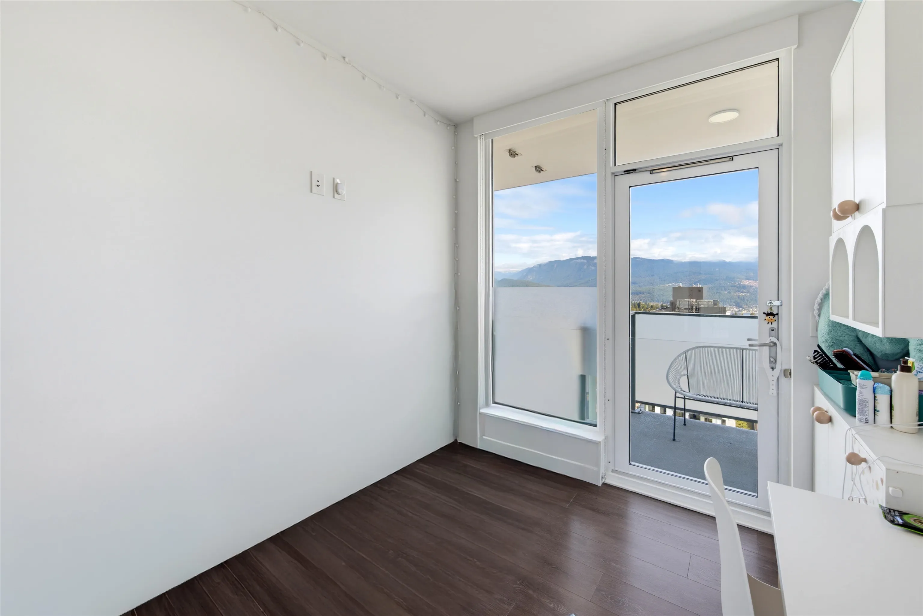 567 Clarke Road #4003