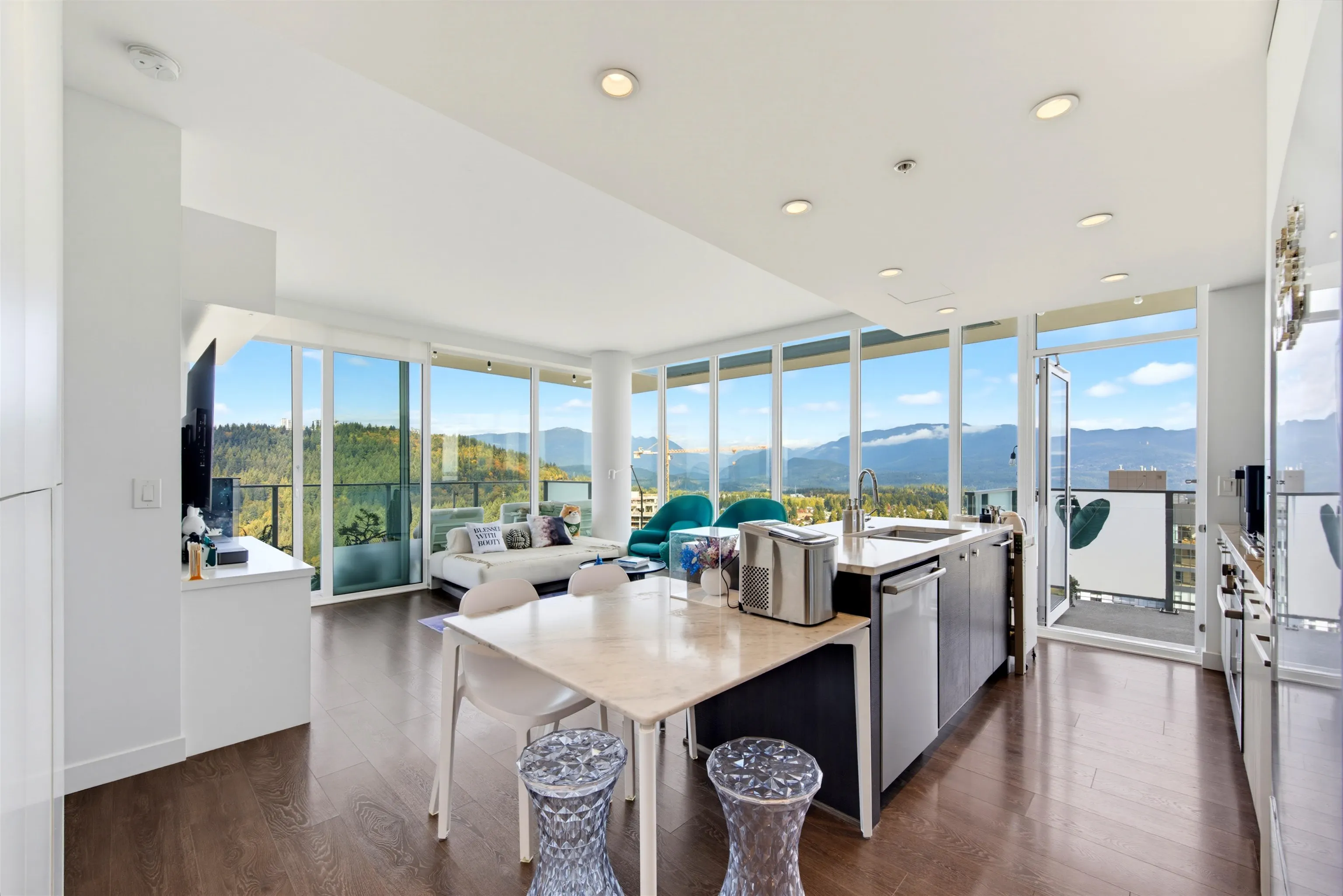 567 Clarke Road #4003