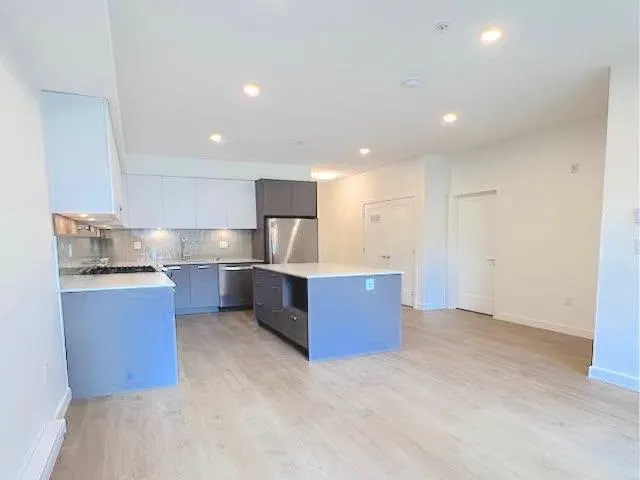 13760 75a Avenue #102
