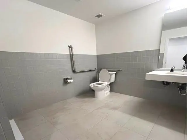 13760 75a Avenue #102