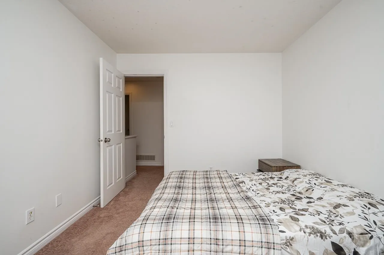 14453 72 Avenue #26