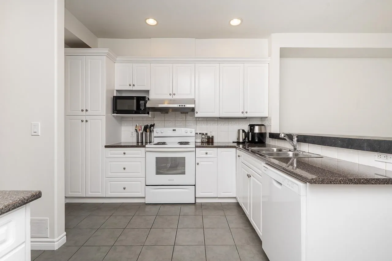 14453 72 Avenue #26