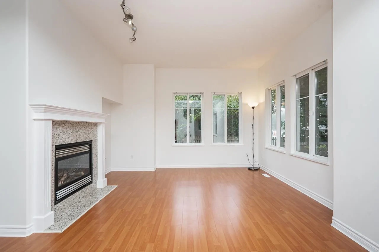 14453 72 Avenue #26
