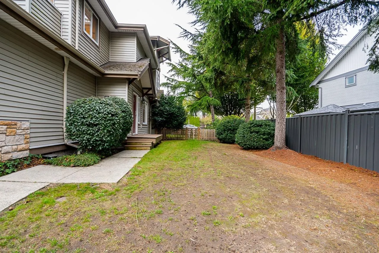 14453 72 Avenue #26