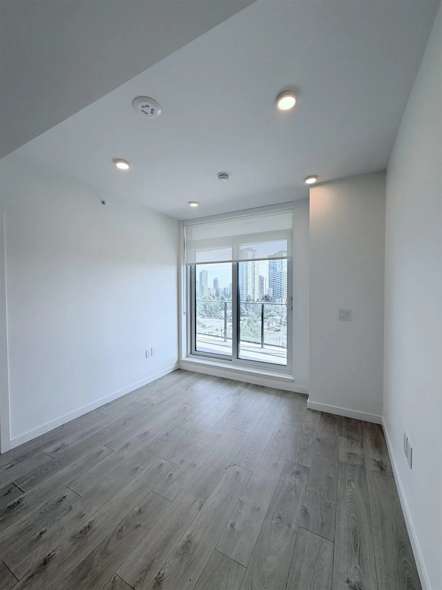 10333 133 St. #1303