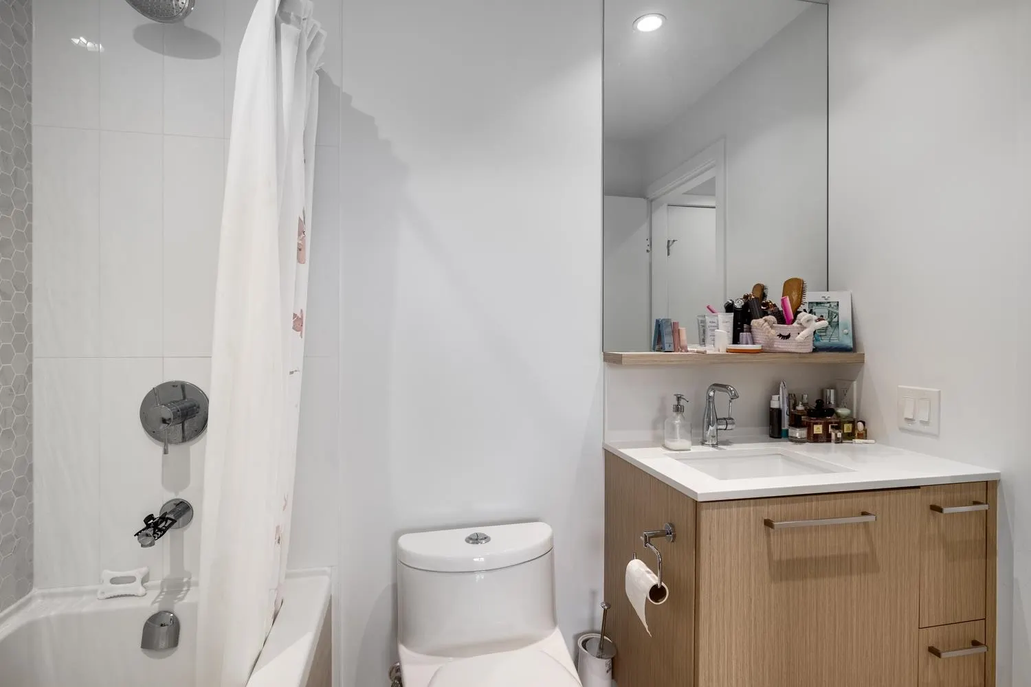 567 Clarke Road #3002