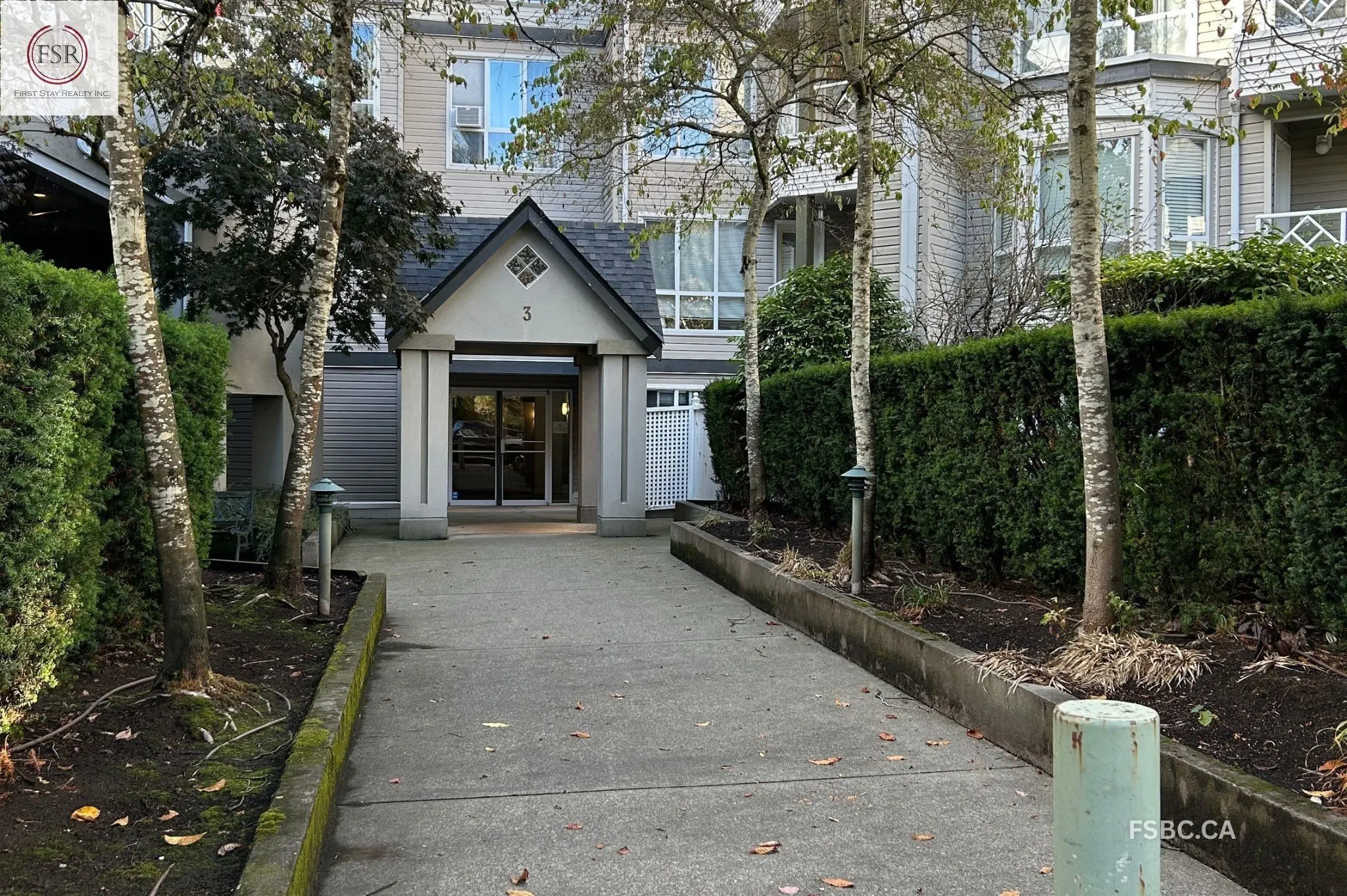 9979 140 St