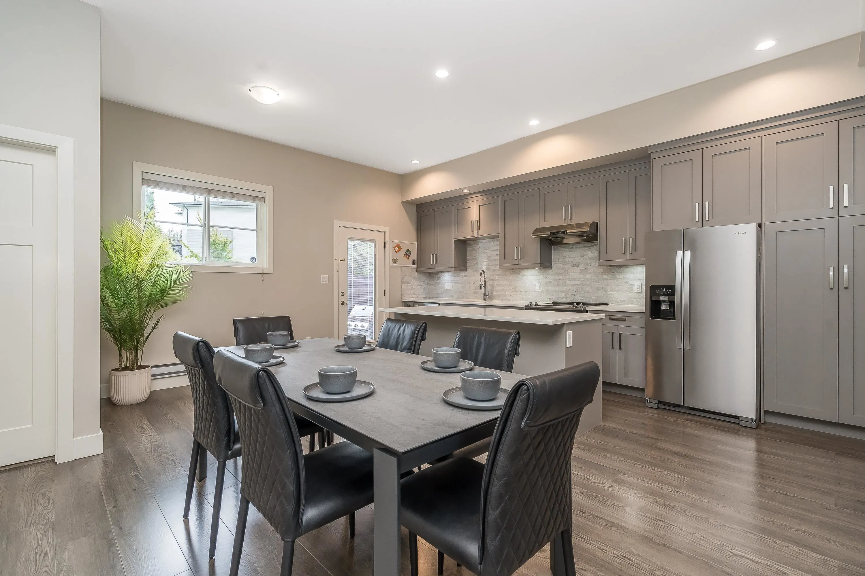 6945 185 Street #14