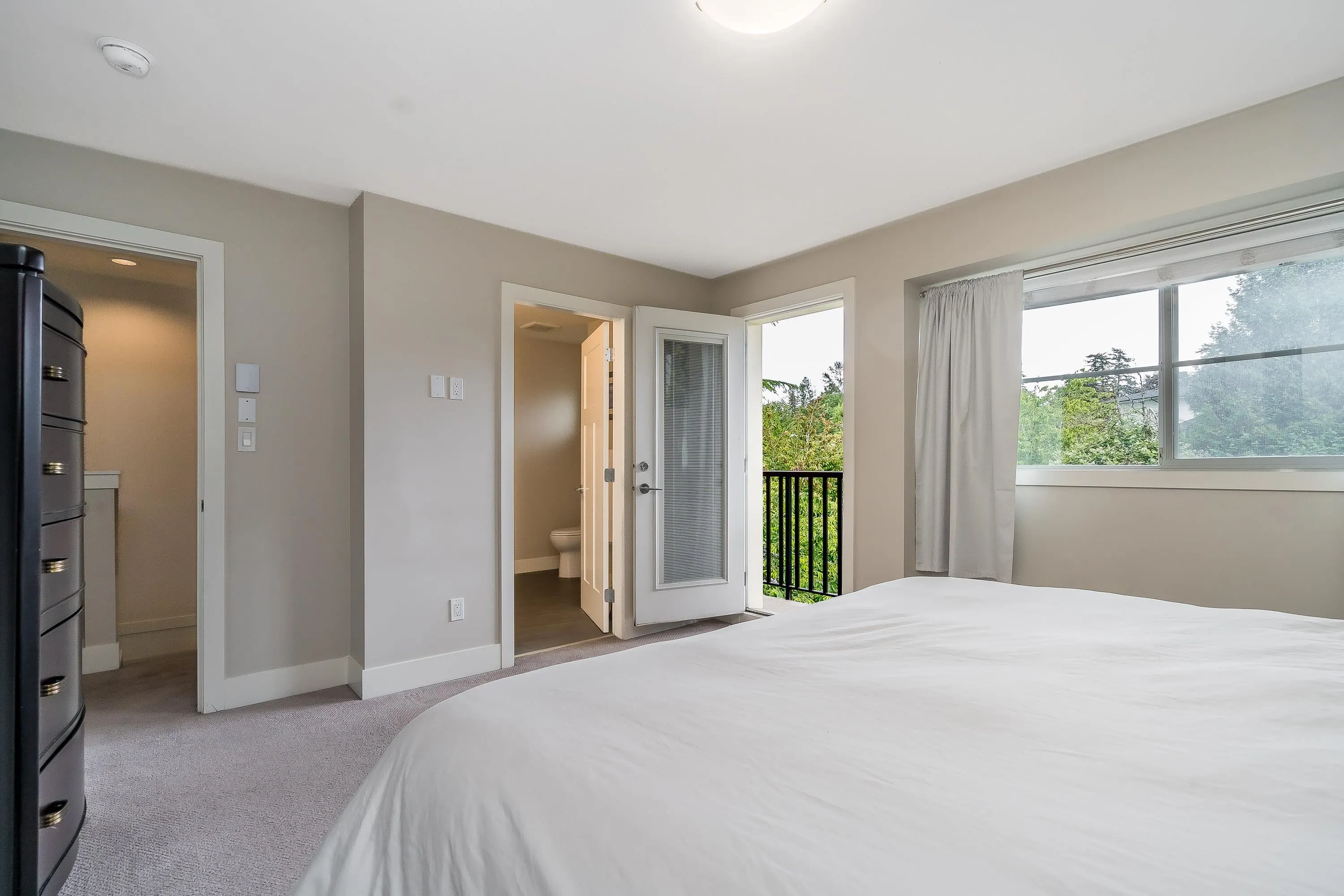 6945 185 Street #14