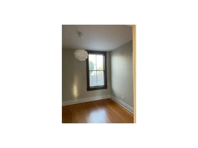 324 Tenth Street