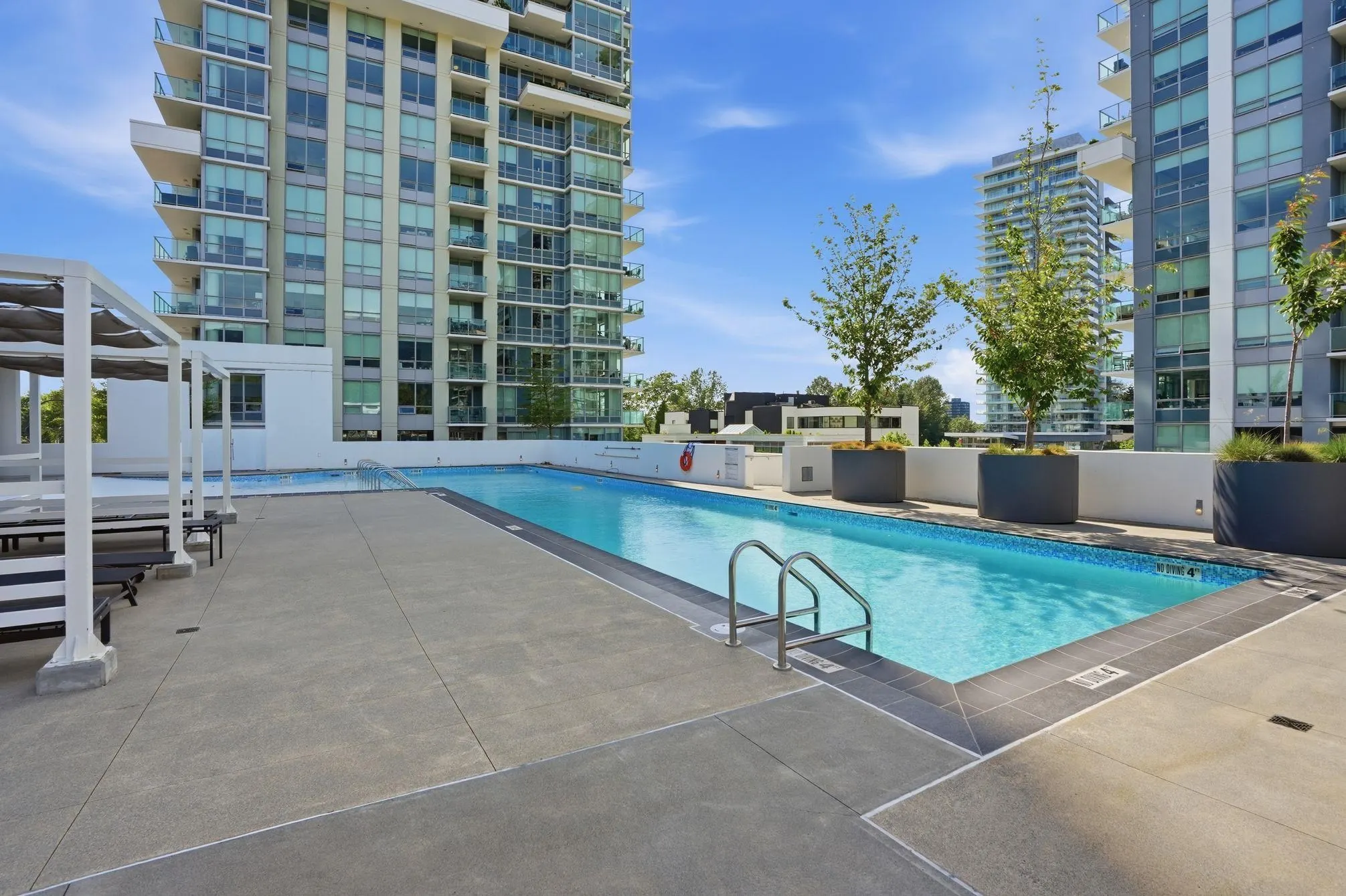 1632 Lions Gate Lane #1904