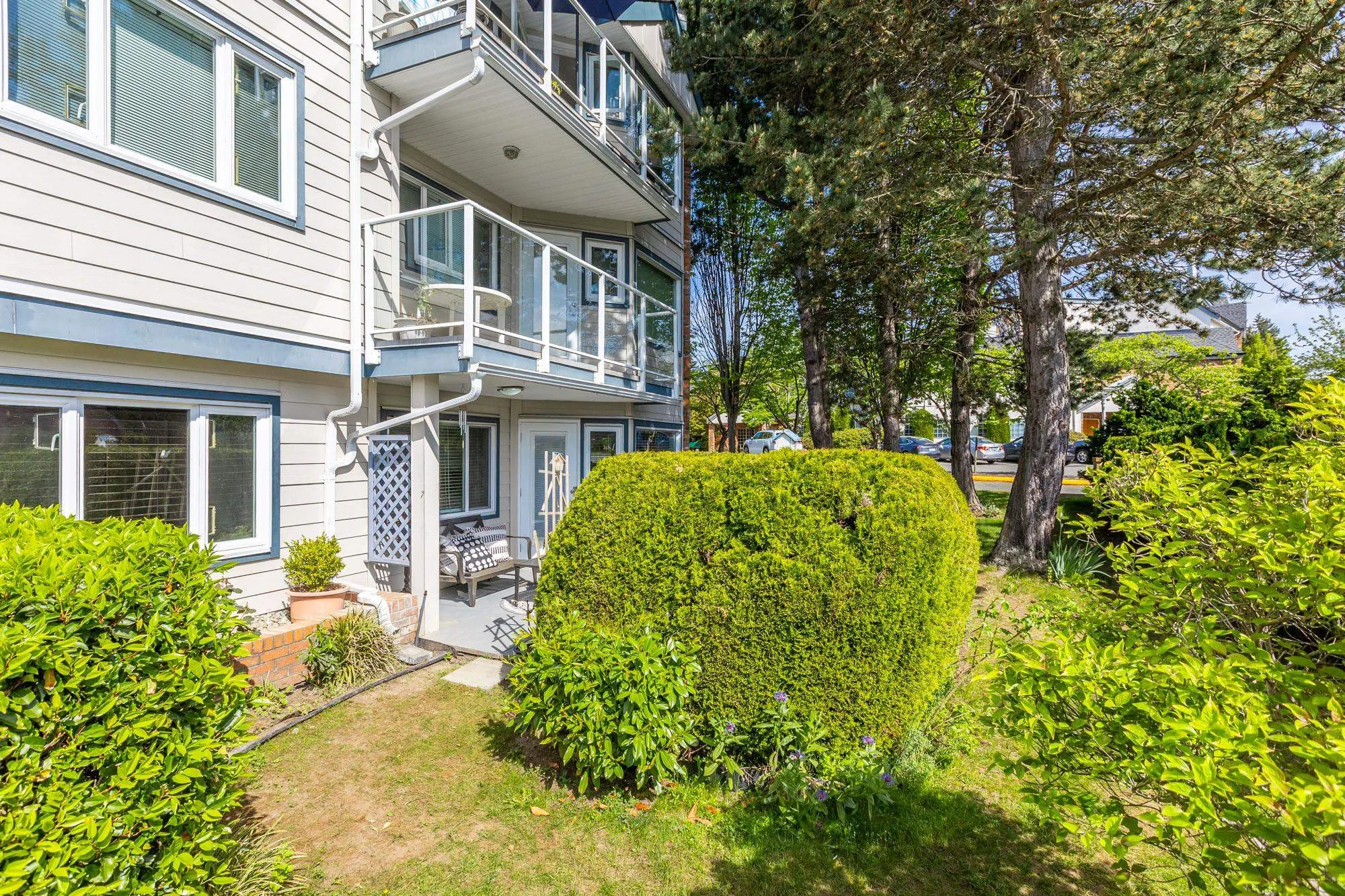 13965 16 Avenue #107