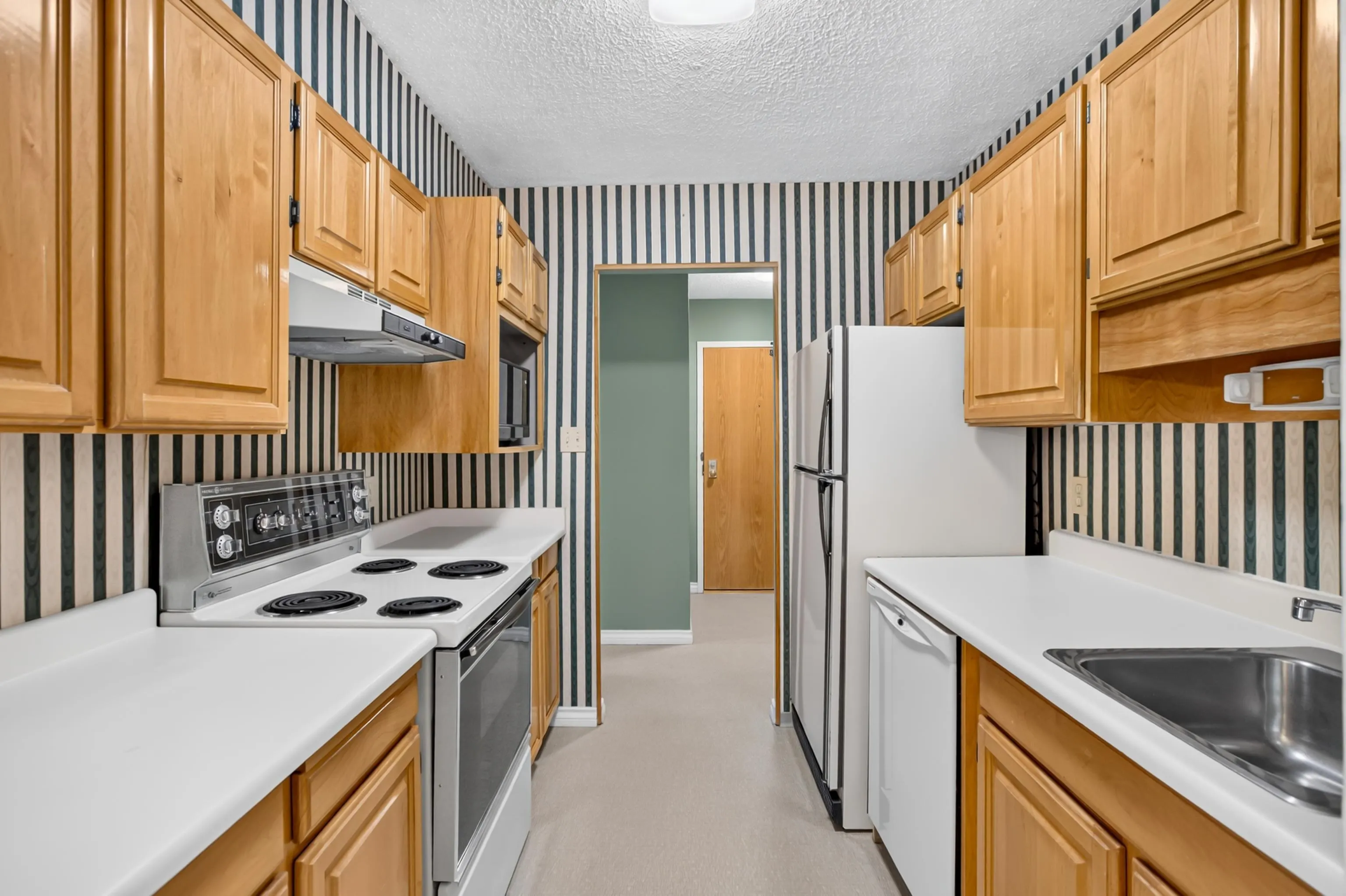 4165 Maywood Street #801