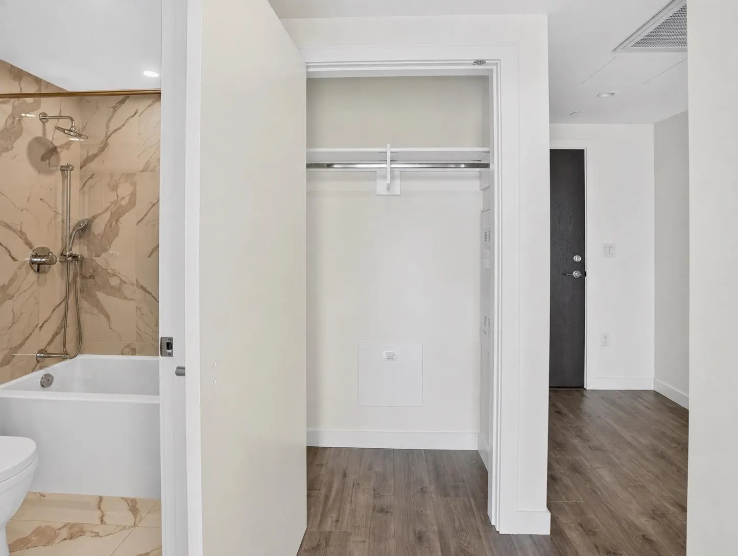 200 Klahanie Court #1802