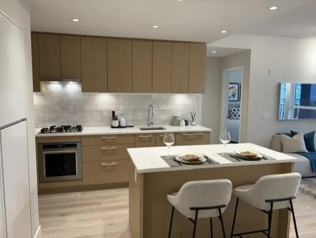 110 E 17th Street #401
