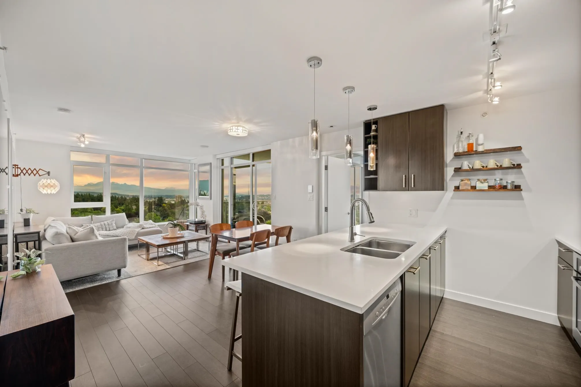 608 Belmont Street #2101