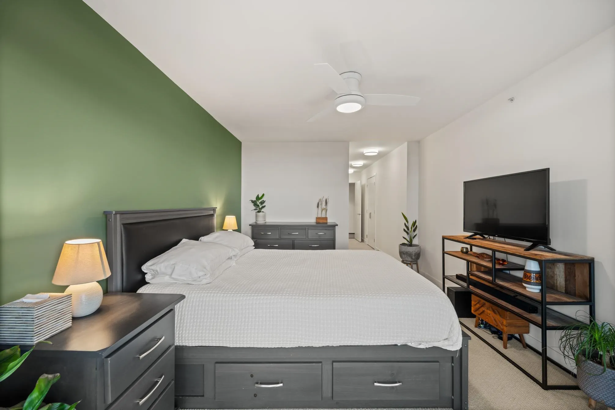 608 Belmont Street #2101