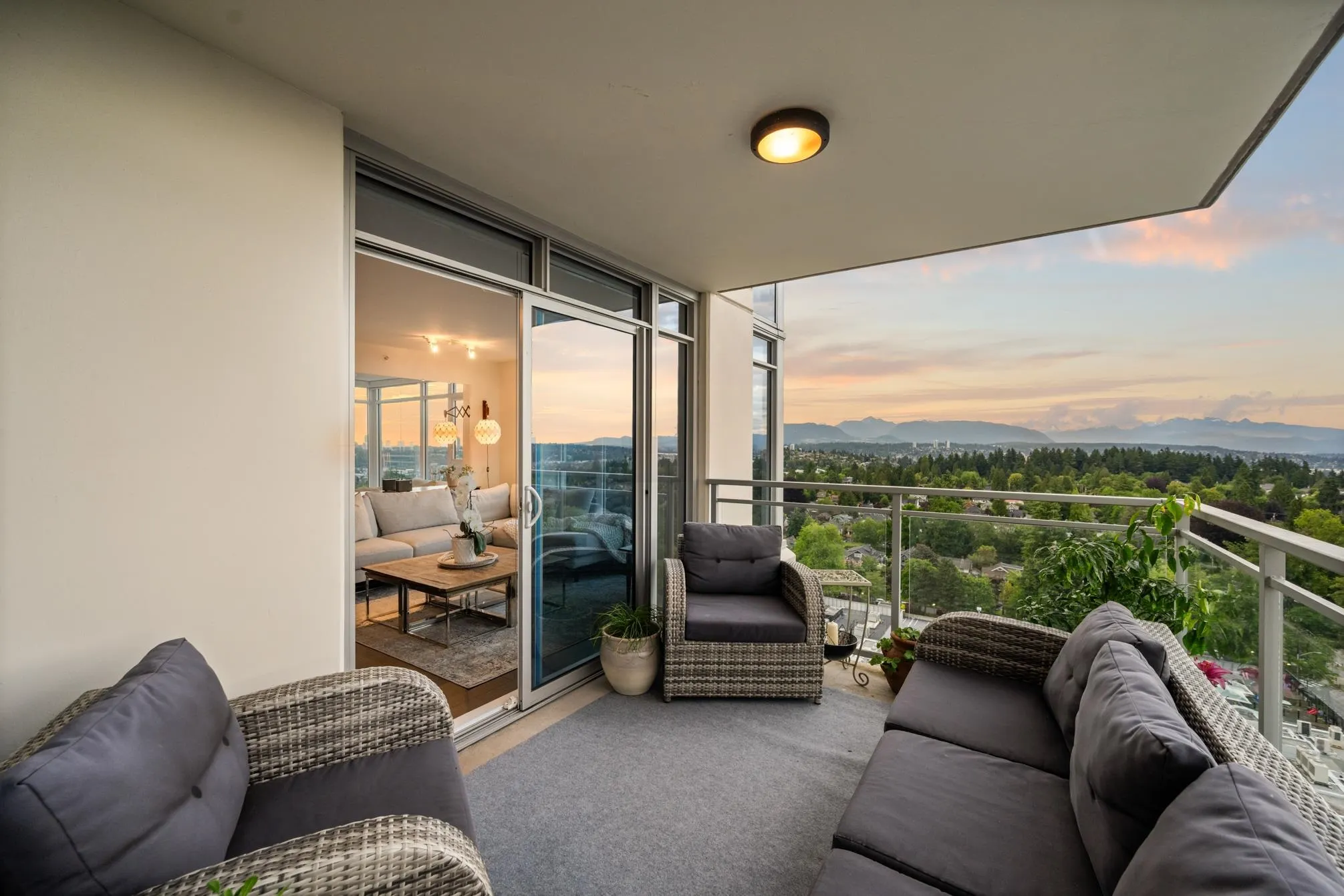 608 Belmont Street #2101