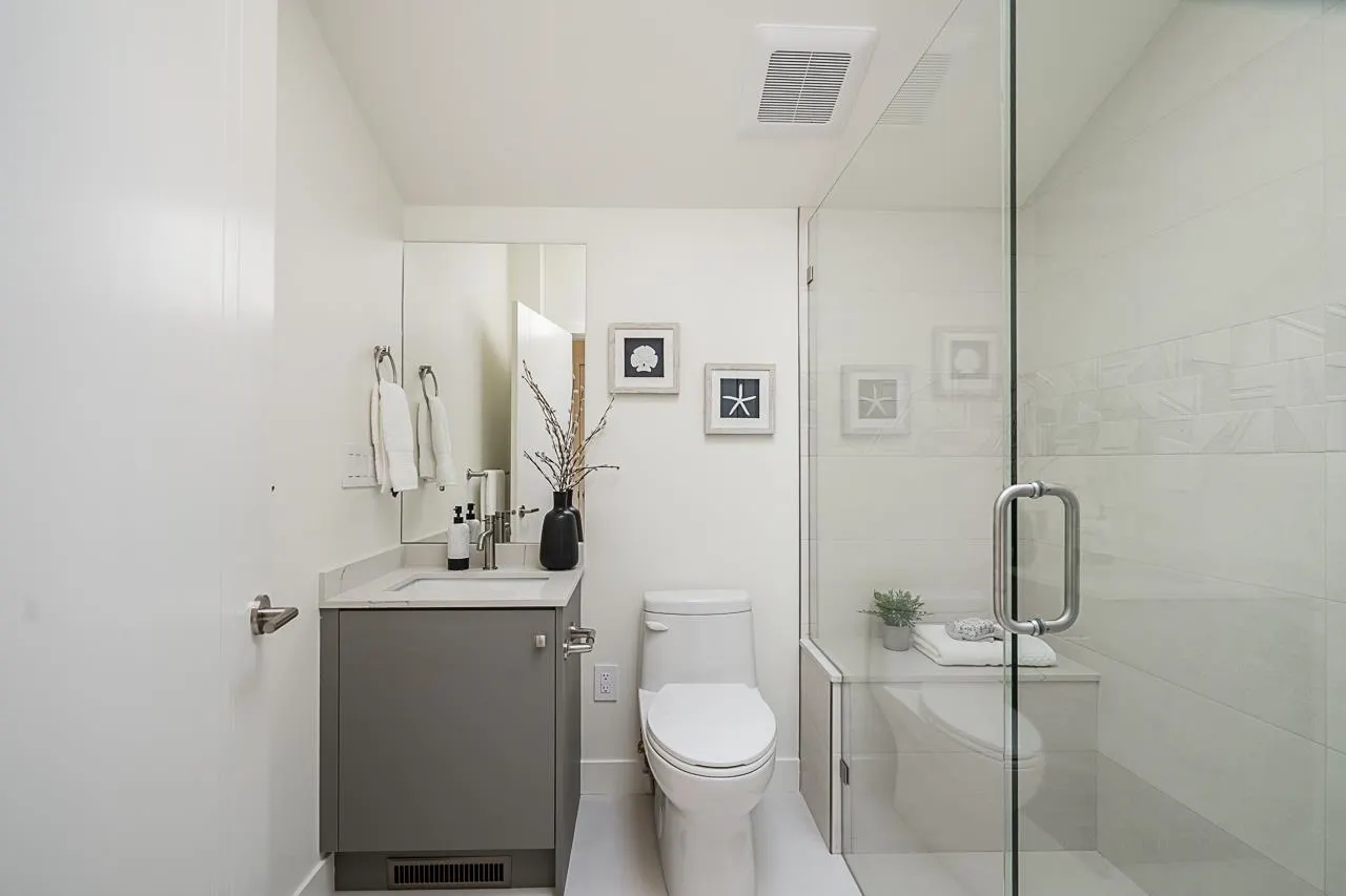 456 E 38th Avenue #1