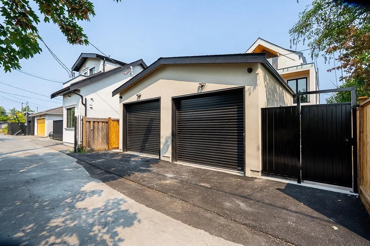 456 E 38th Avenue #1