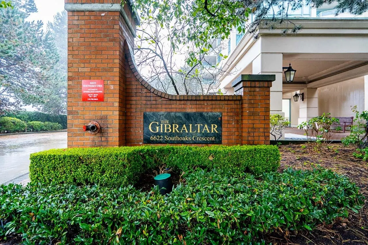 6622 Southoaks Crescent #203