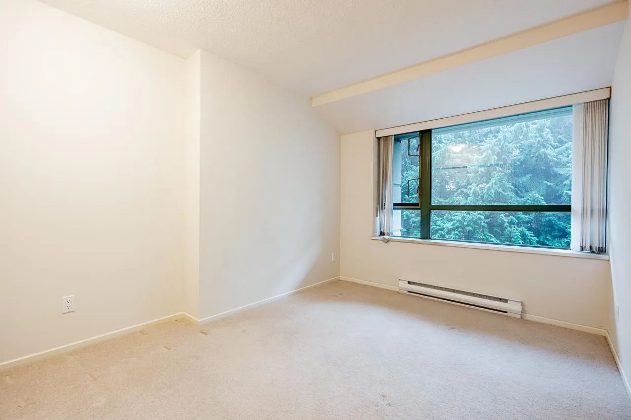 6622 Southoaks Crescent #203