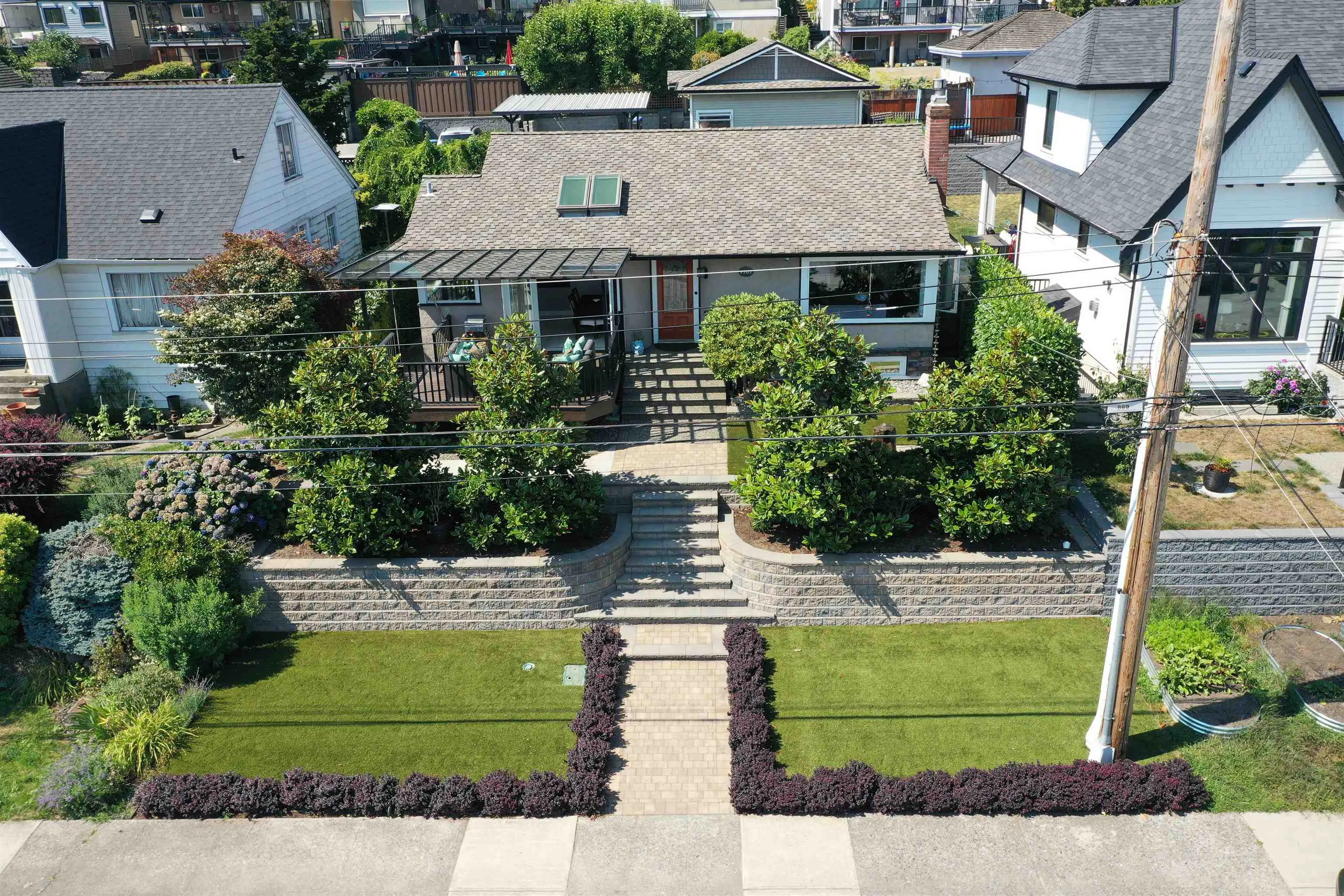 1707 Nanaimo Street