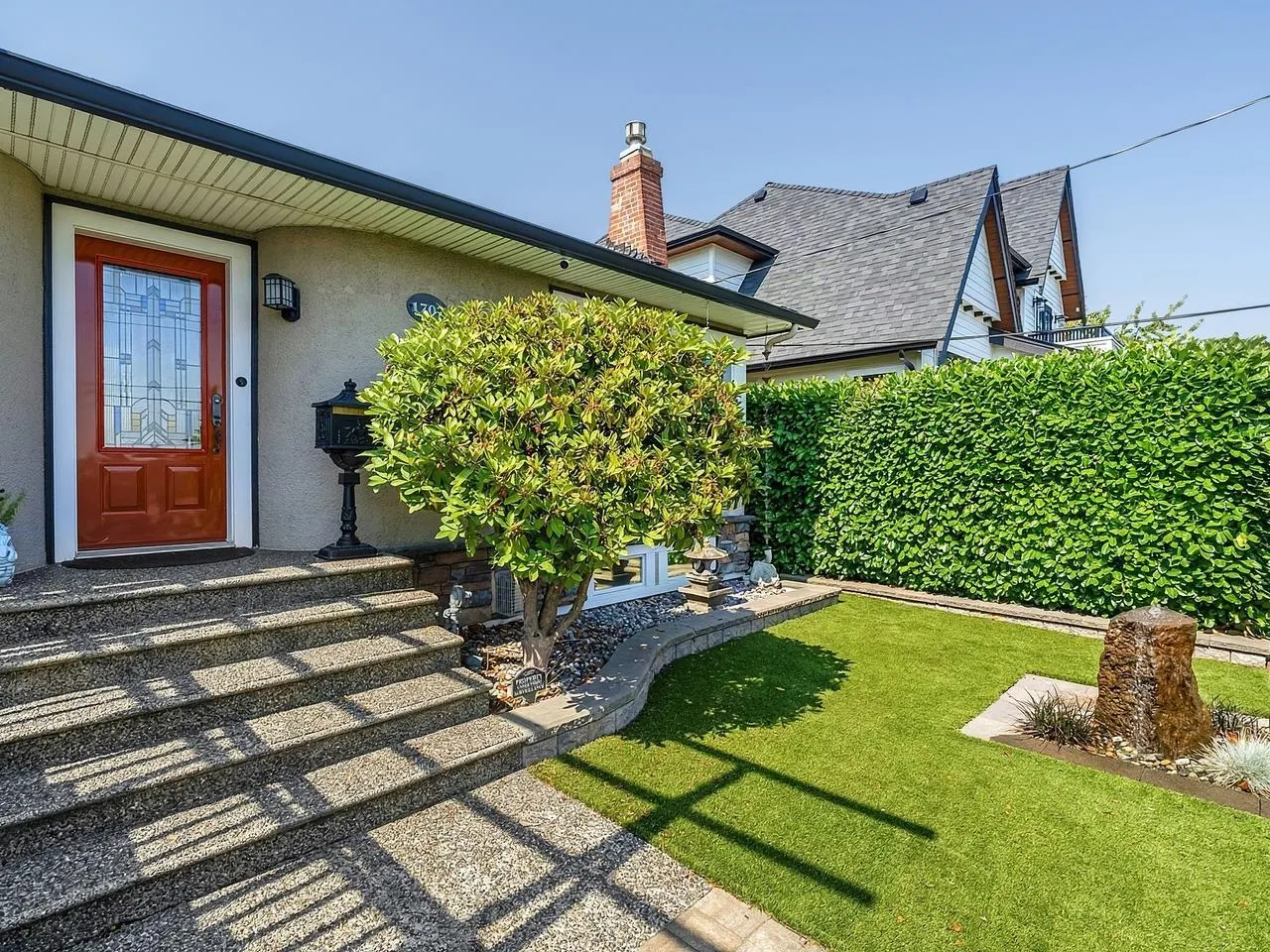 1707 Nanaimo Street