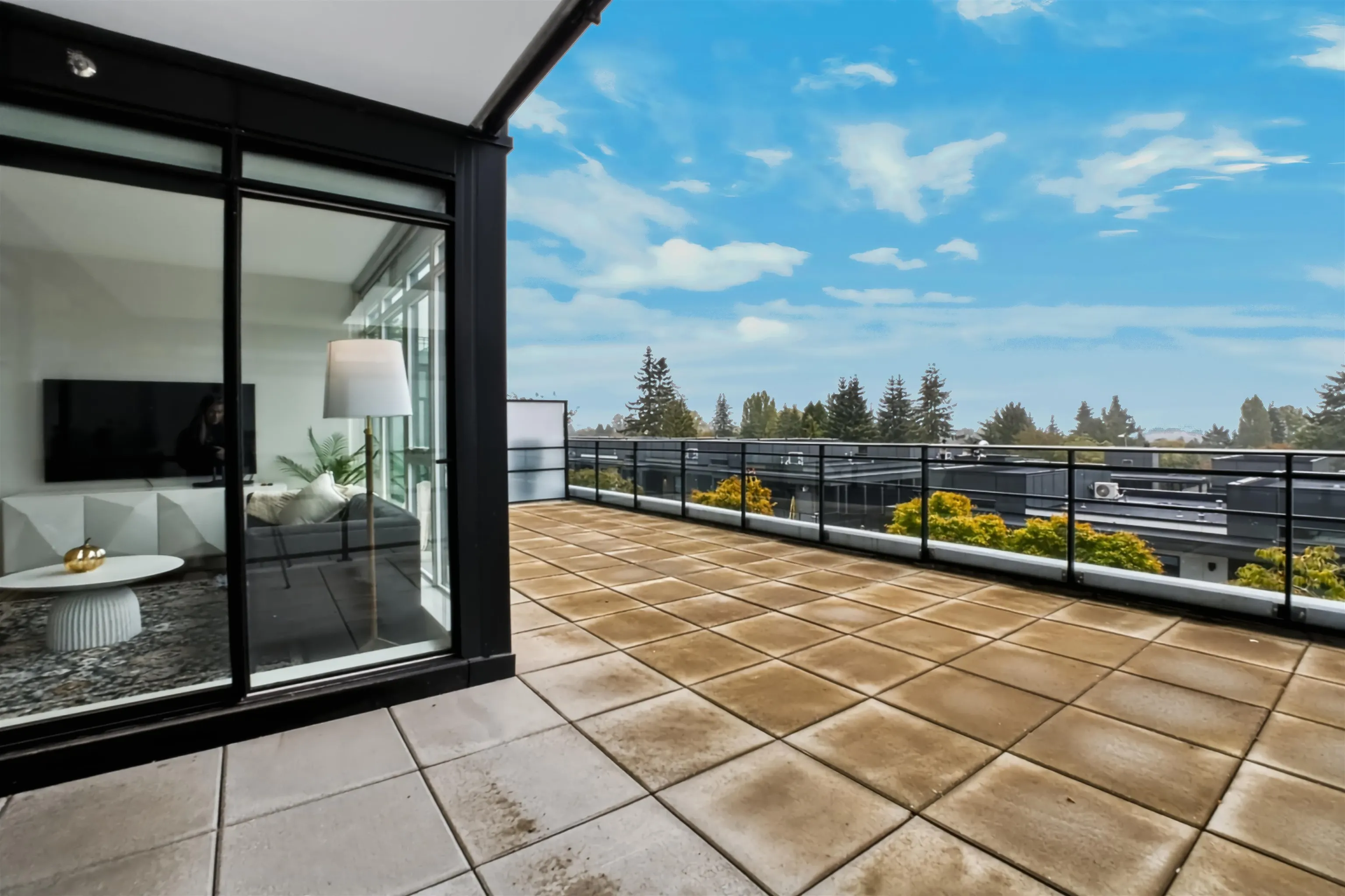 1526 Finlay Street #303