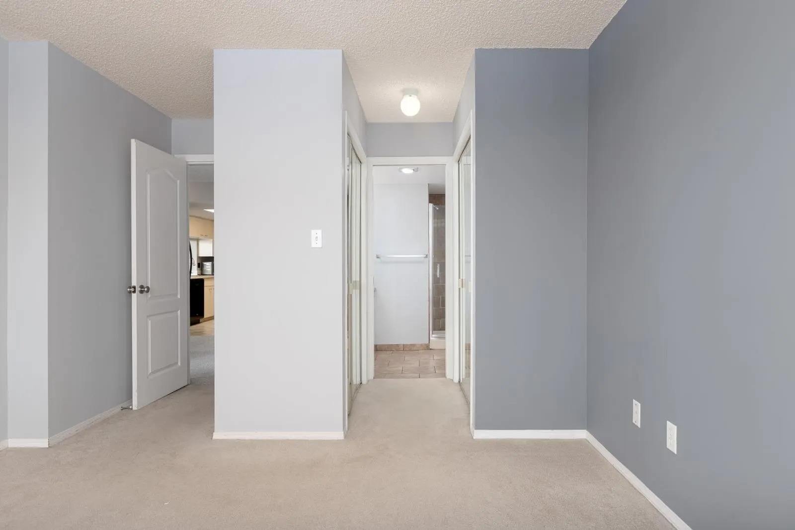 121 Tenth Street #1806