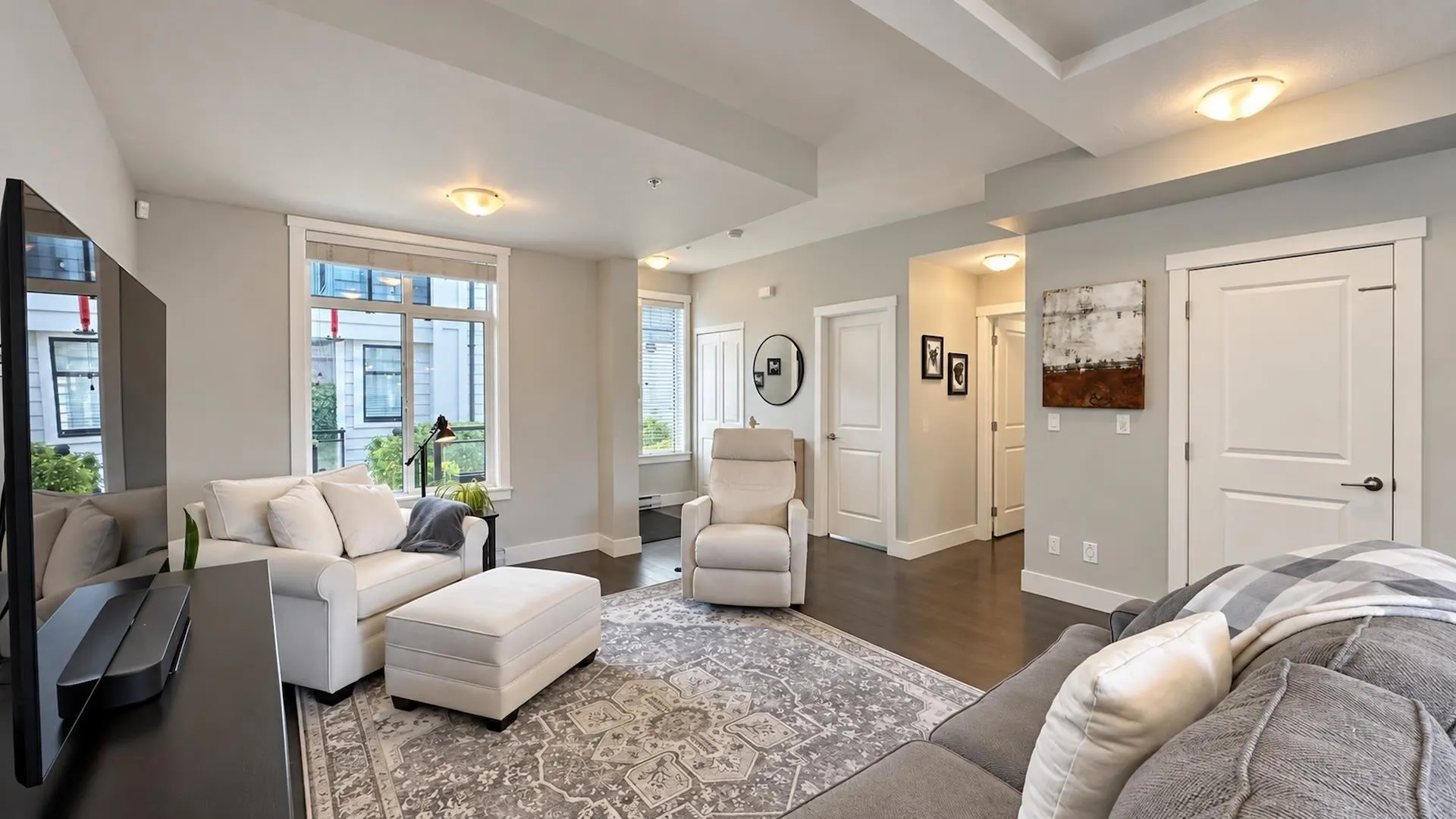 16528 24a Avenue #203