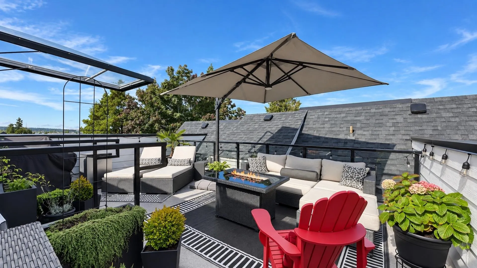 16528 24a Avenue #203