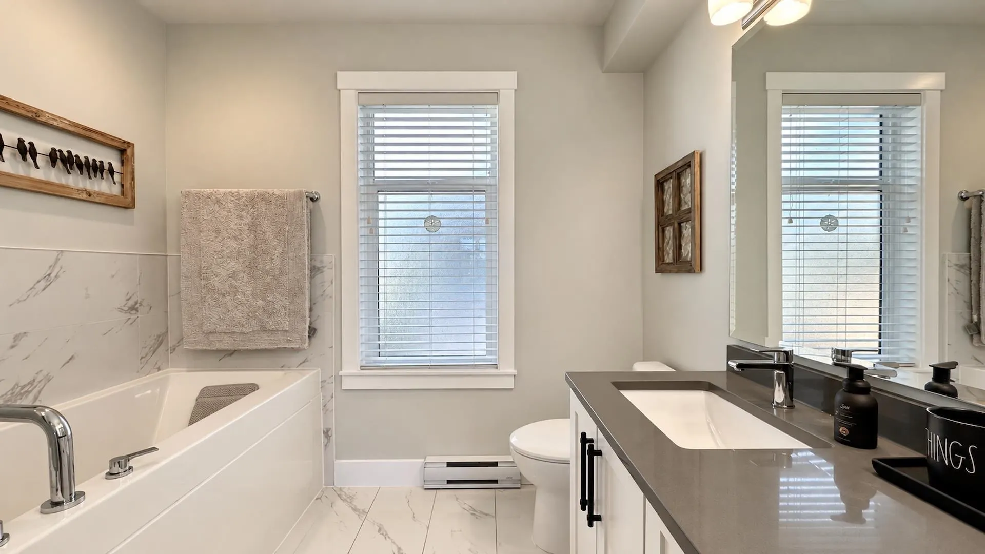 16528 24a Avenue #203