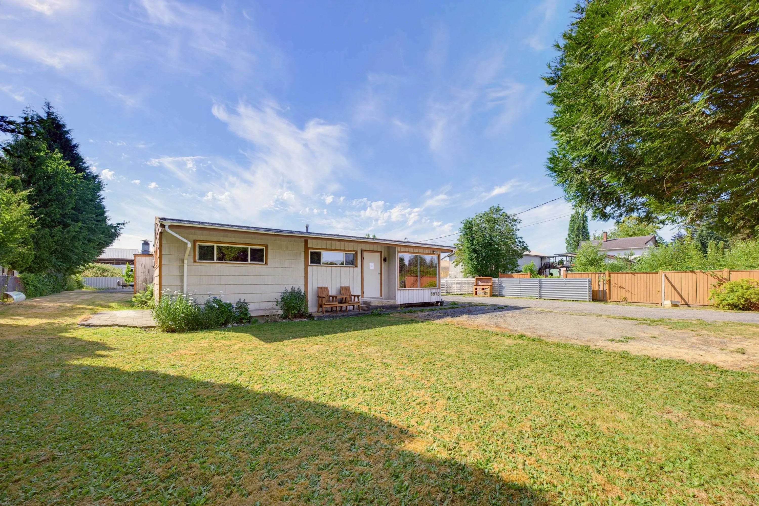 6976 Glover Road
