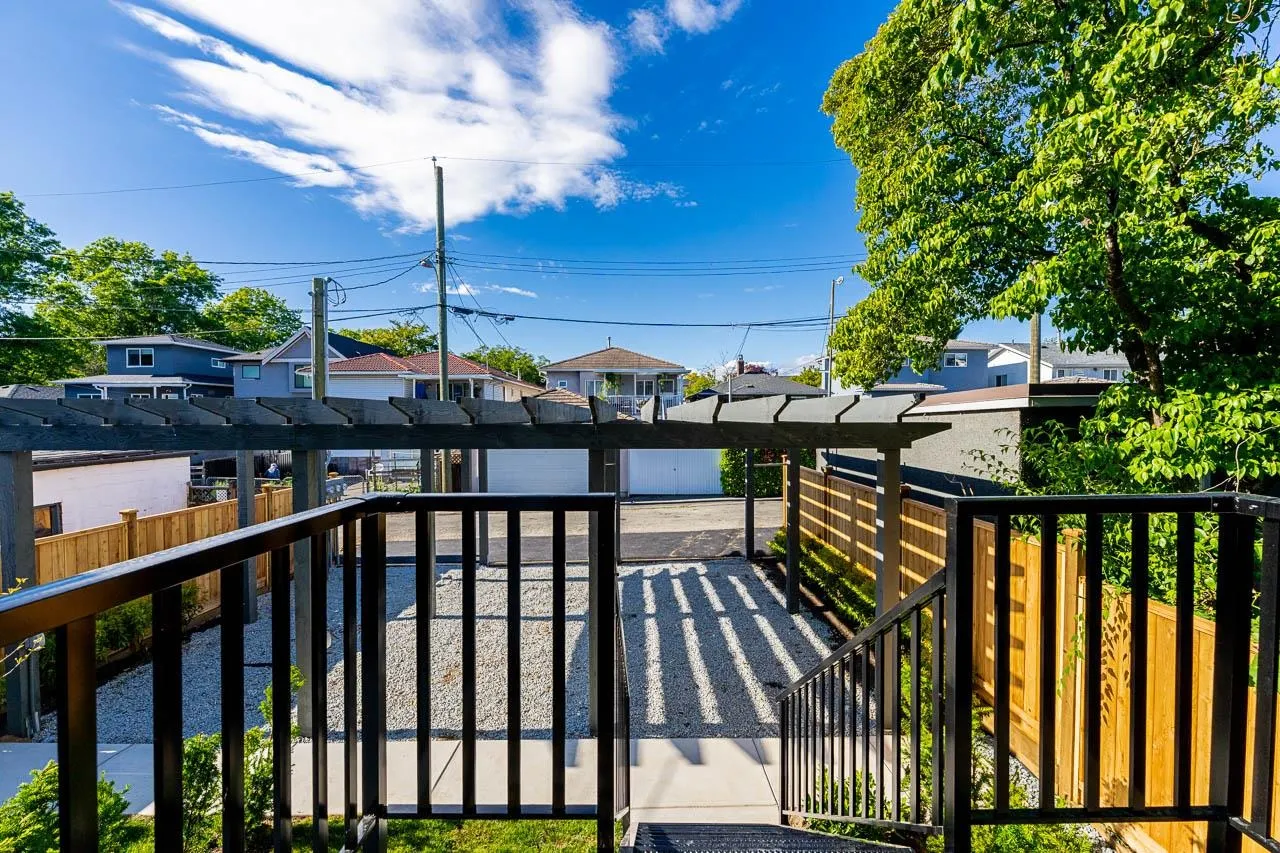 1845 E 51st Avenue #3