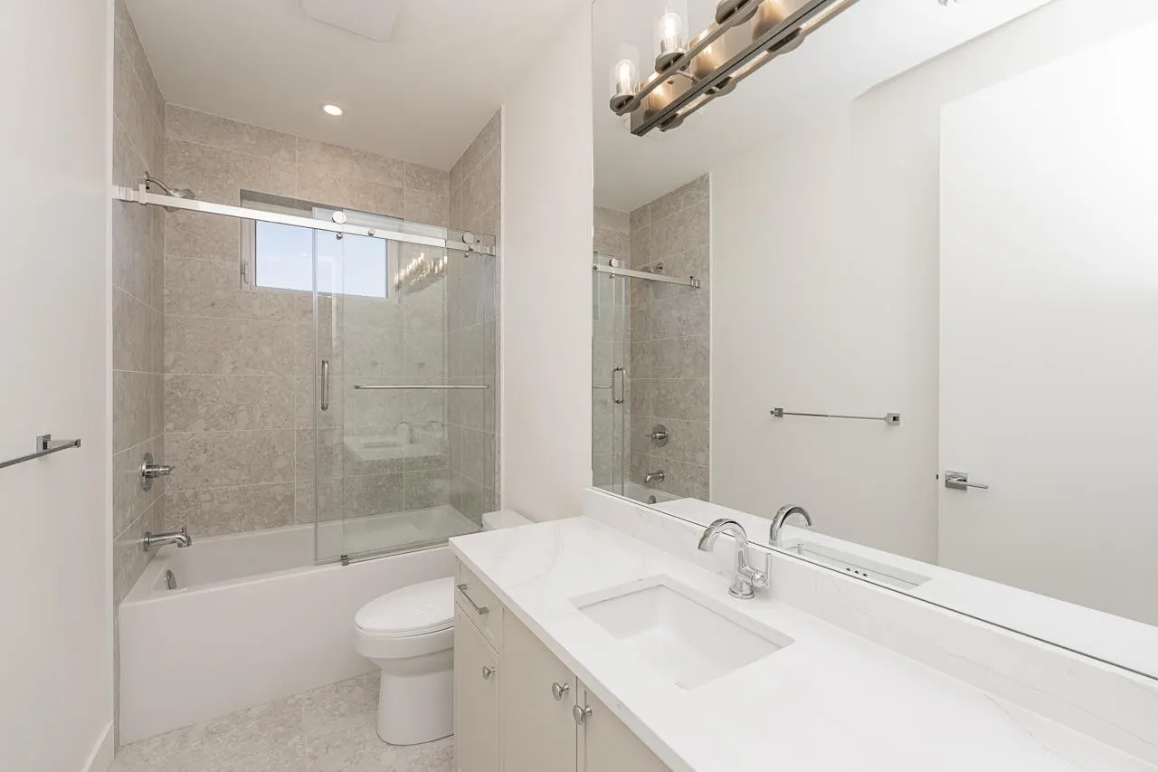1845 E 51st Avenue #3