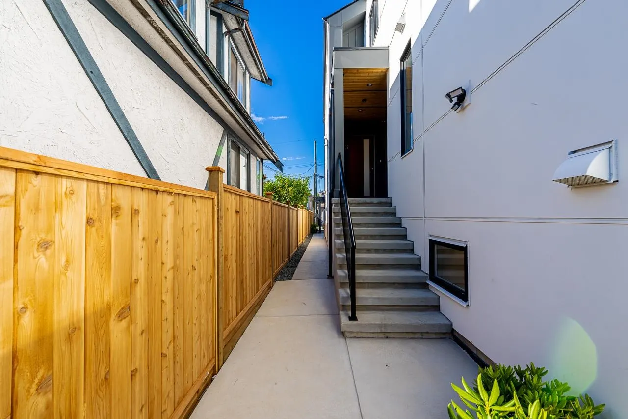 1845 E 51st Avenue #3