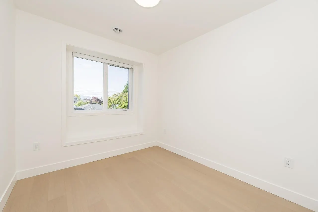 1845 E 51st Avenue #3