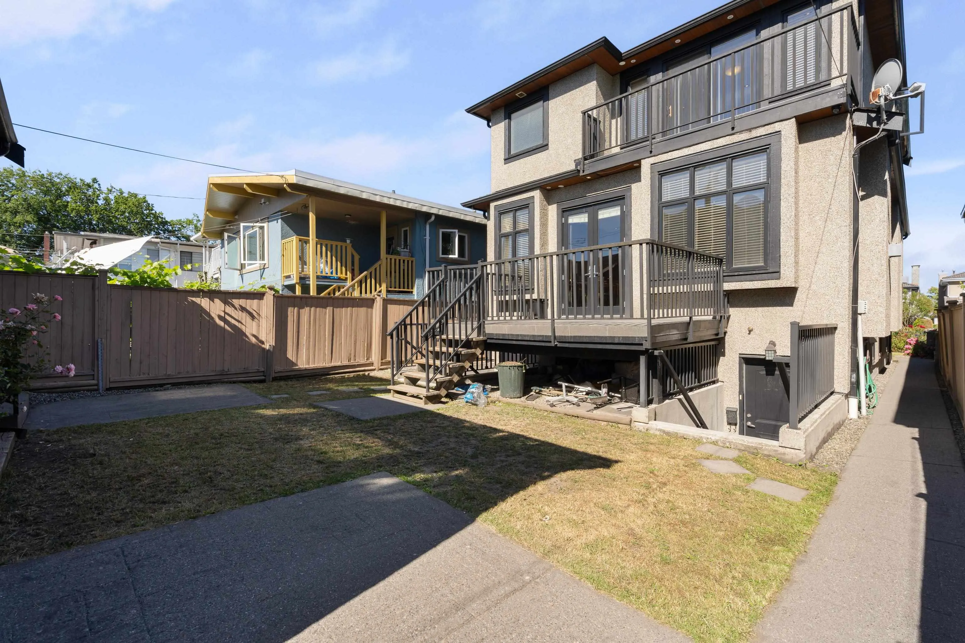 6387 Prince Albert Street