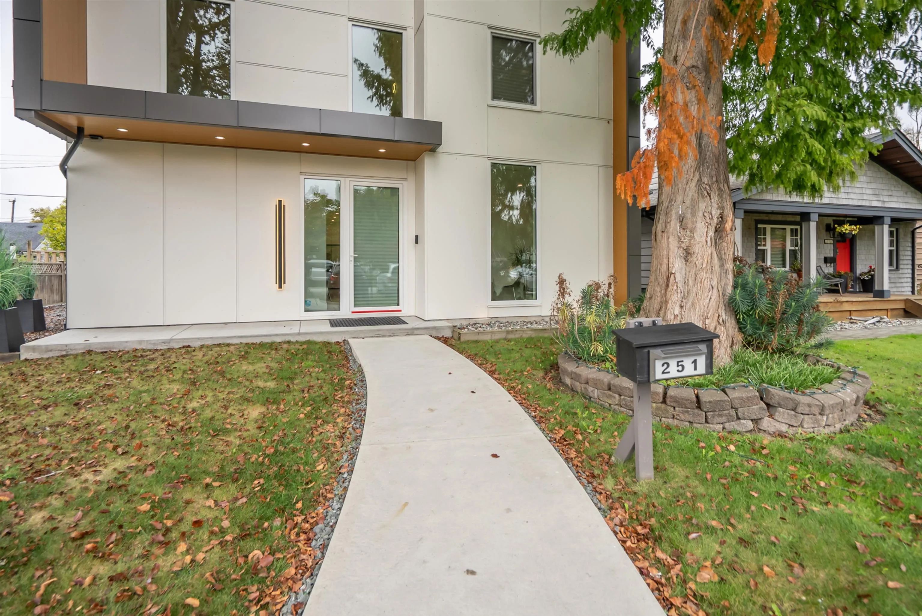 251 Douglas Crescent