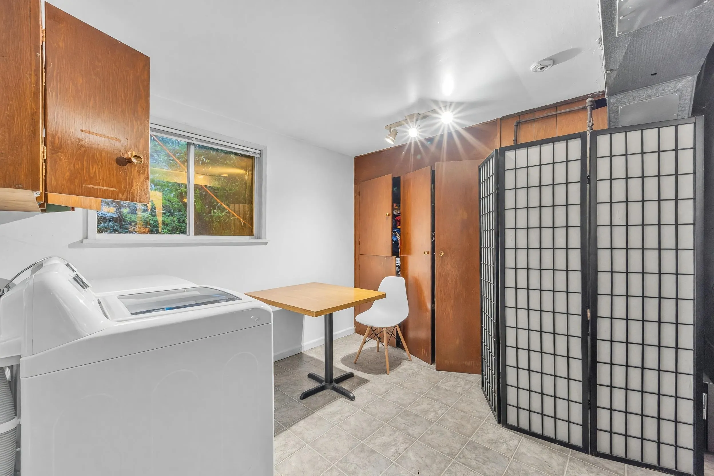 6220 Mara Crescent