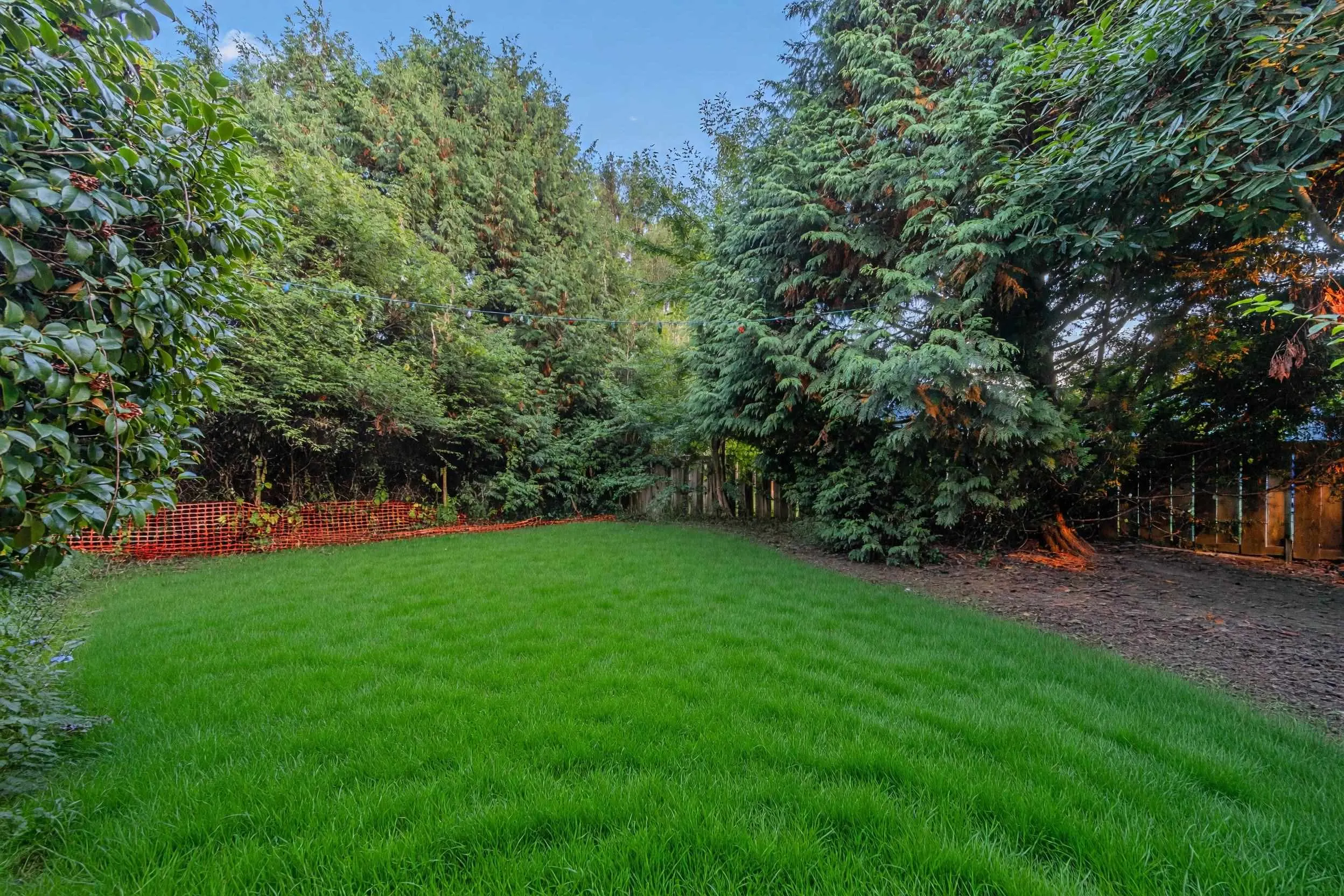 6220 Mara Crescent