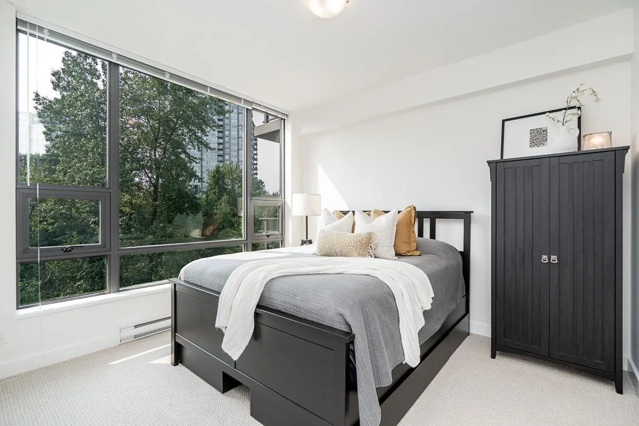 301 Capilano Road #601