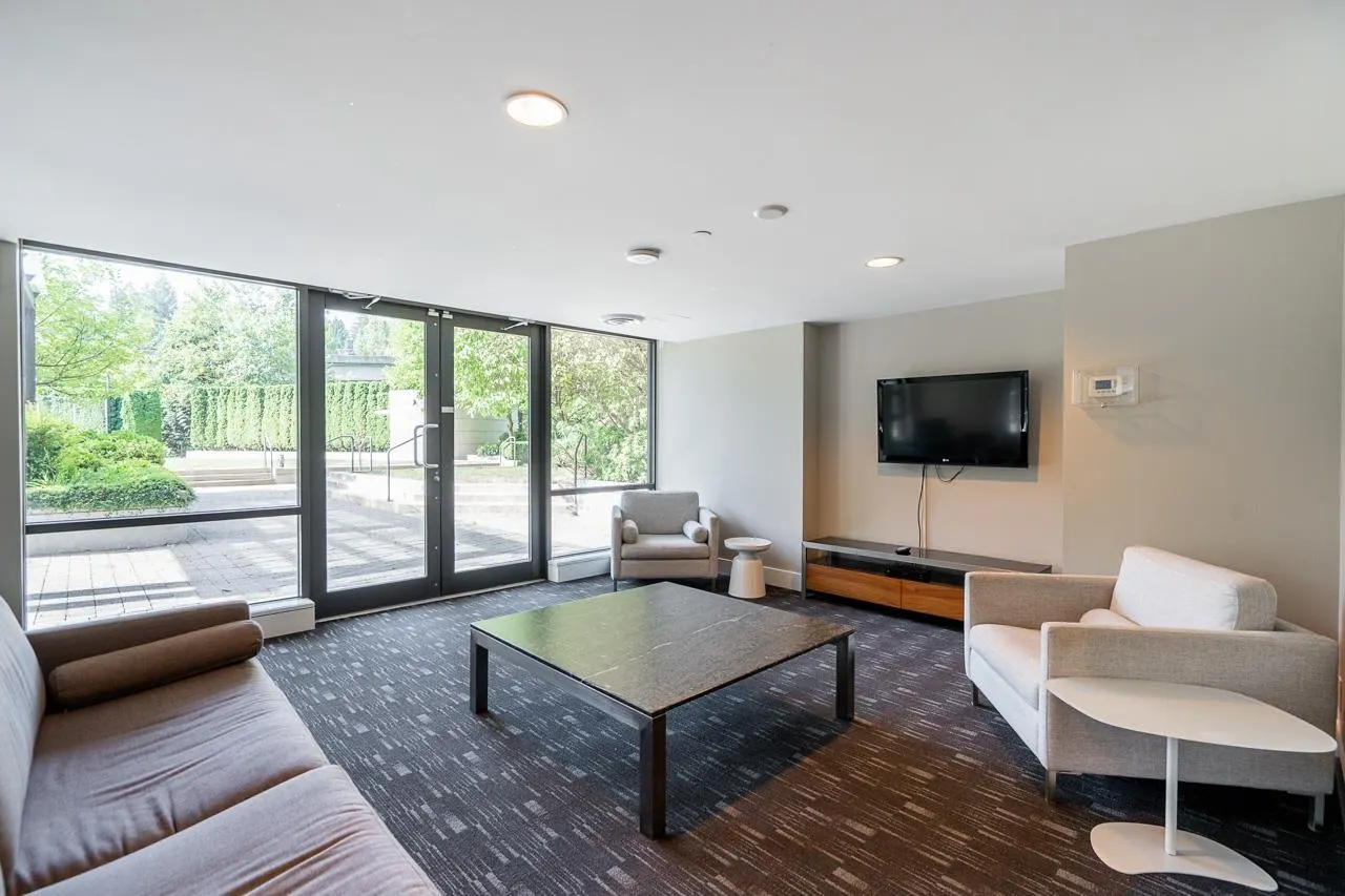 301 Capilano Road #601