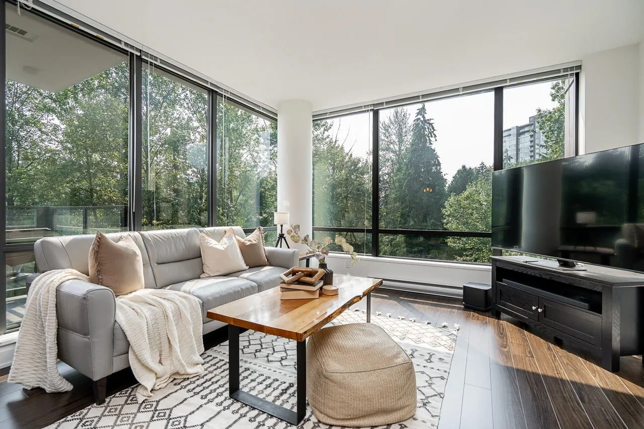 301 Capilano Road #601