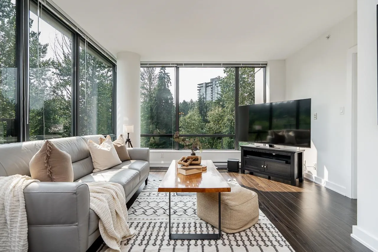 301 Capilano Road #601