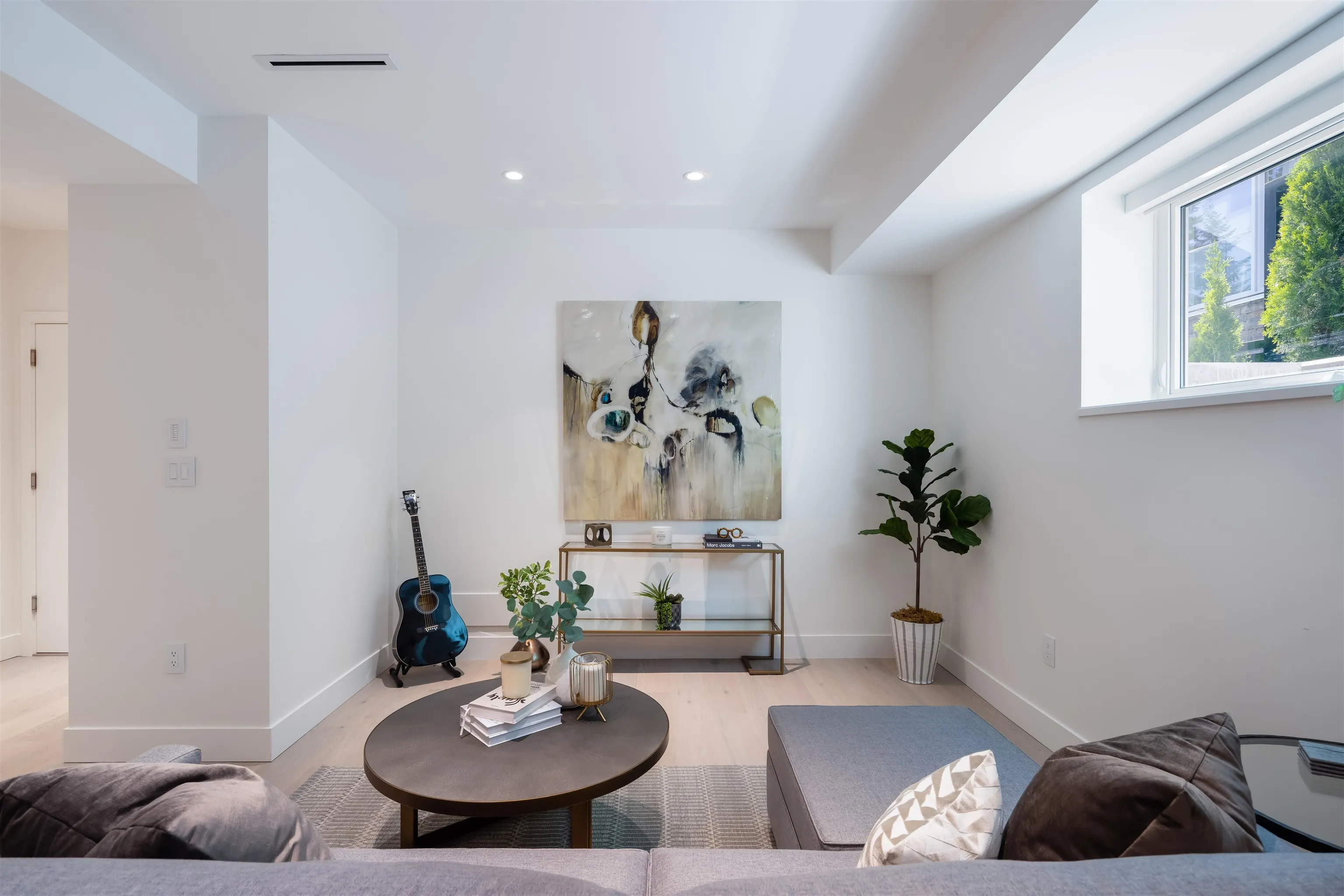 598 Arthur Erickson Place